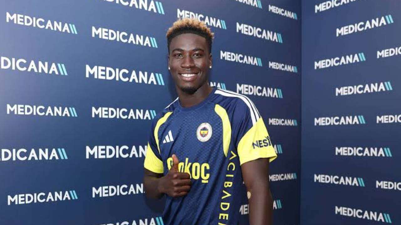 Kadıköy'de gizli ajan Djiku: 12 milyon euroluk yıldızı Fenerbahçe'ye o getirdi, İsmail Kartal bile şaşkın! 4